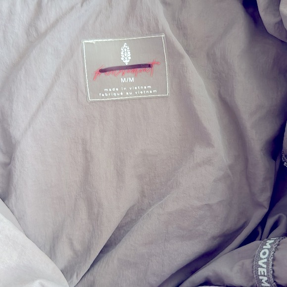 New Free People Movement In a Bubble Shine Puffer Jacket Primaloft. M - Picture 7 of 13